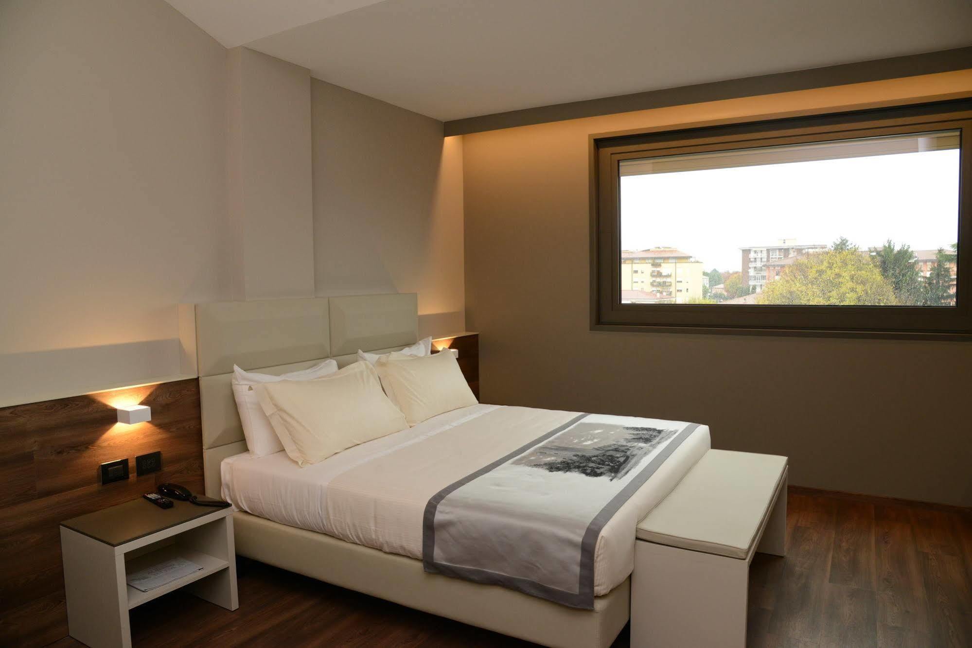 Albergo Roma, BW Signature Collection Castelfranco Veneto Exteriör bild
